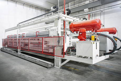 Chamber filter presses